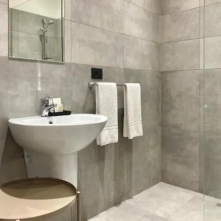 Portum 지아르디니낙소스