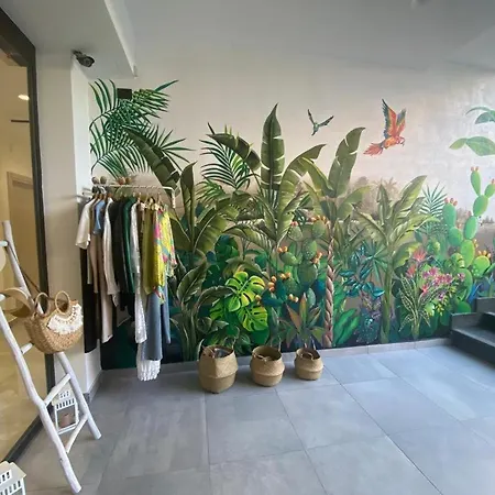 Portum 지아르디니낙소스