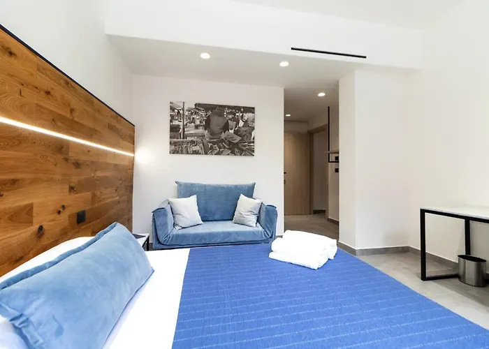 Portum Hotel